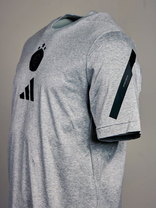 Adidas pánske šedé tričko s čiernym logom